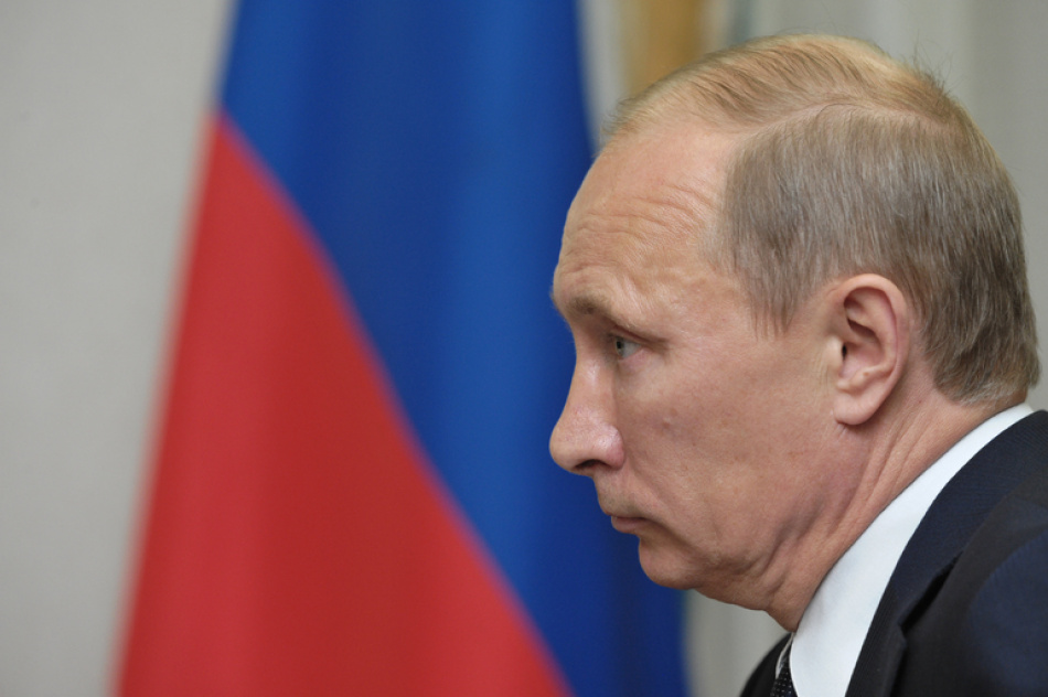 Путин наградил орденом Дружбы главу Приморского района Петербурга Никонорова
